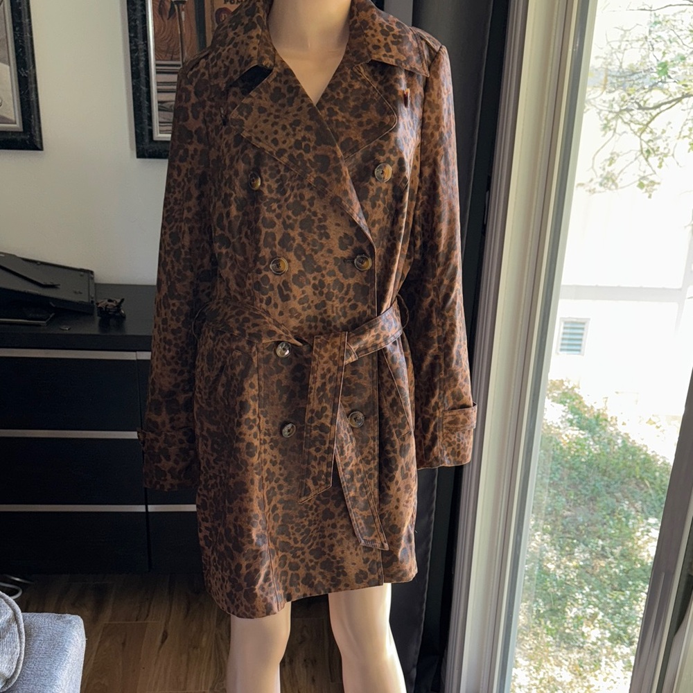 Leopard Print Trench Coat P6